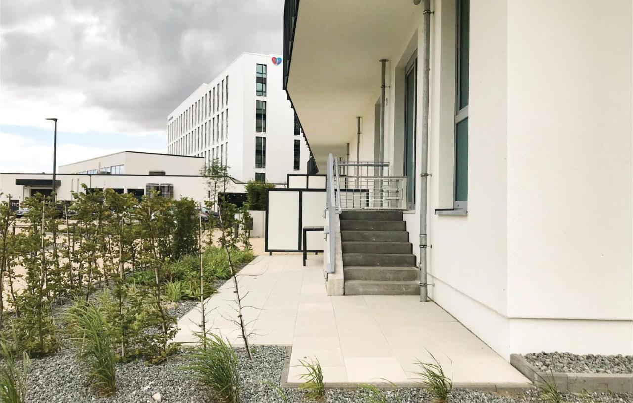 Stunning Apartment In Luebeck Travemuende With Wifi Exterior photo